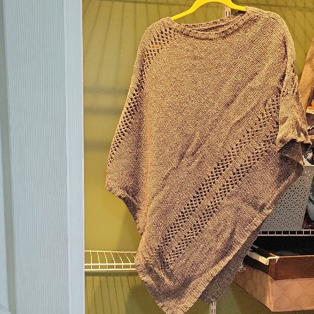Bass Grey Women's Cape Sweater Asymetrical